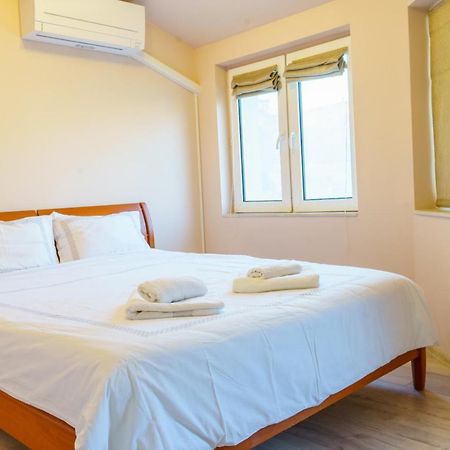 Centrally Located Apartment In Варна Екстер'єр фото