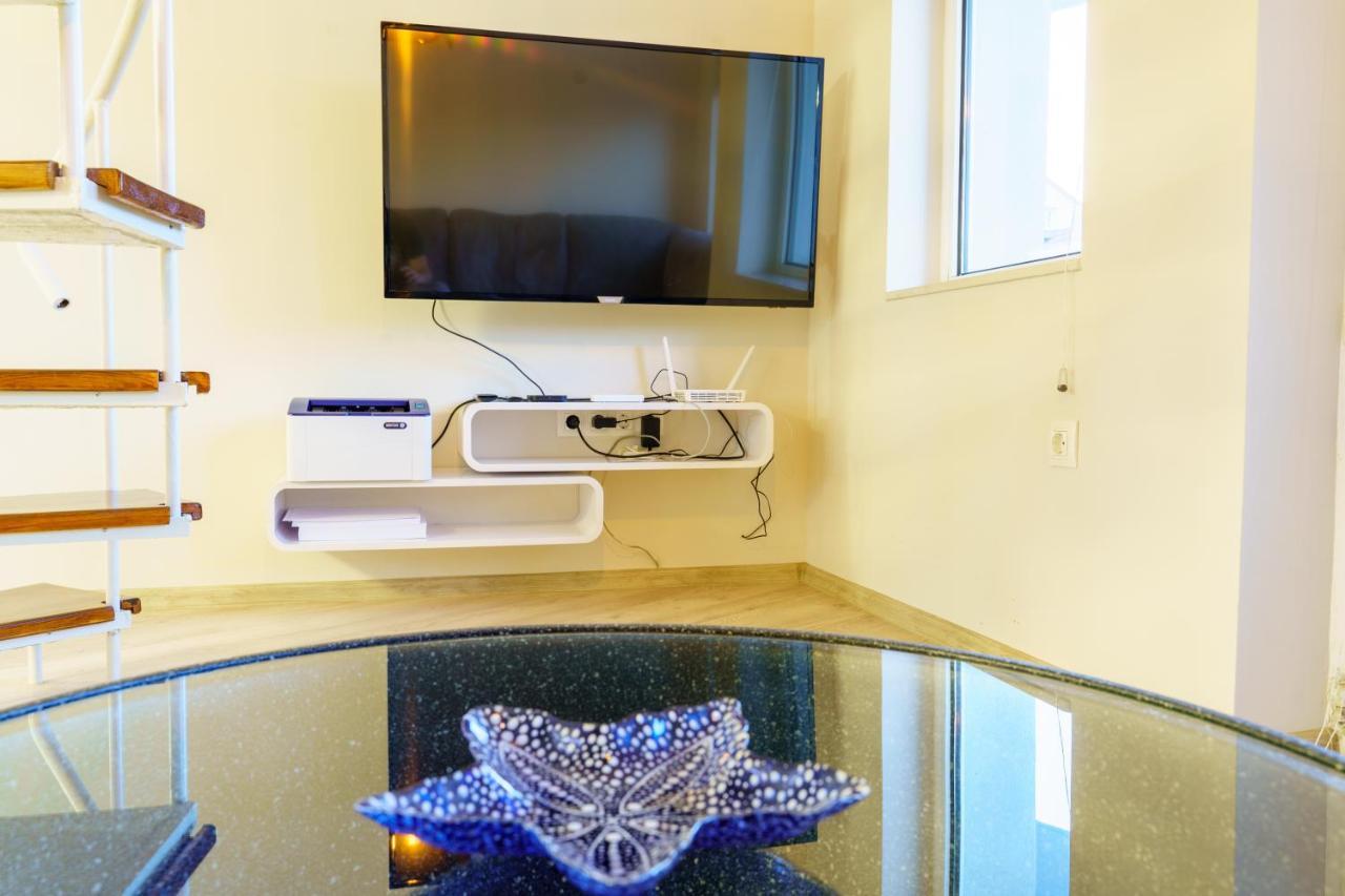 Centrally Located Apartment In Варна Екстер'єр фото