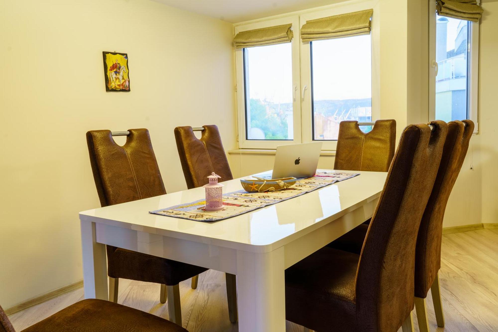 Centrally Located Apartment In Варна Екстер'єр фото